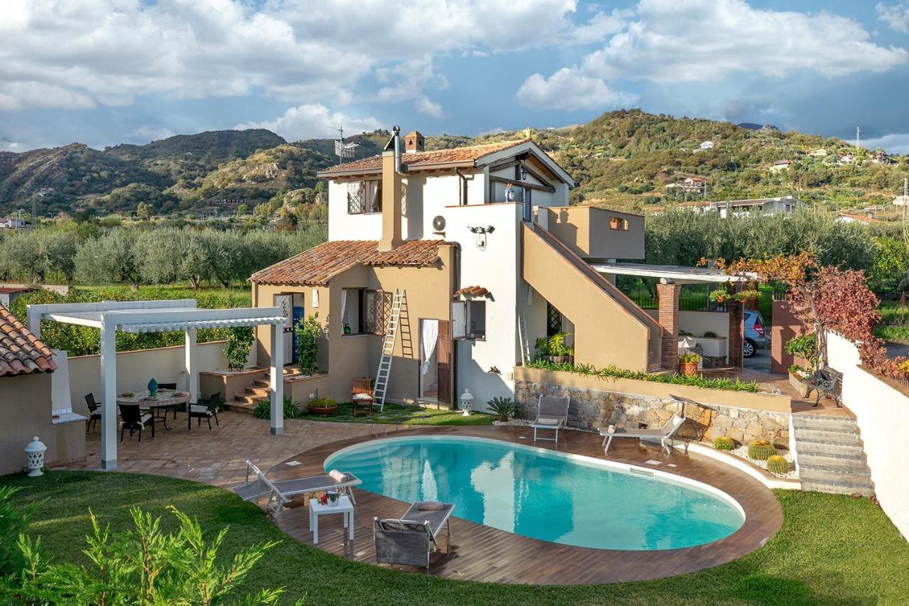 Villa Alcantara Di Charme Graniti Extérieur photo